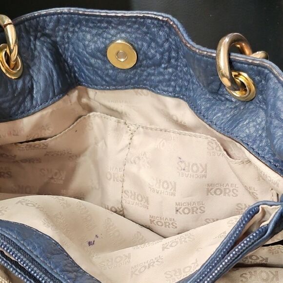 Michael Kors Navy Blue Shoulder Bag - Picture 13 of 13